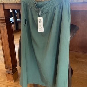 NWT Eileen Fisher Sandwashed Tencel skirt